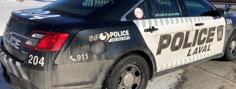 Adolescente frappée mortellement par un autobus scolaire à Laval Une adolescente est décédée après avoir été frappée fatalement par un autobus scolaire, le jeudi 20 novembre, dans Champfleury, à Laval. (Photo 2M.Media – Archives)