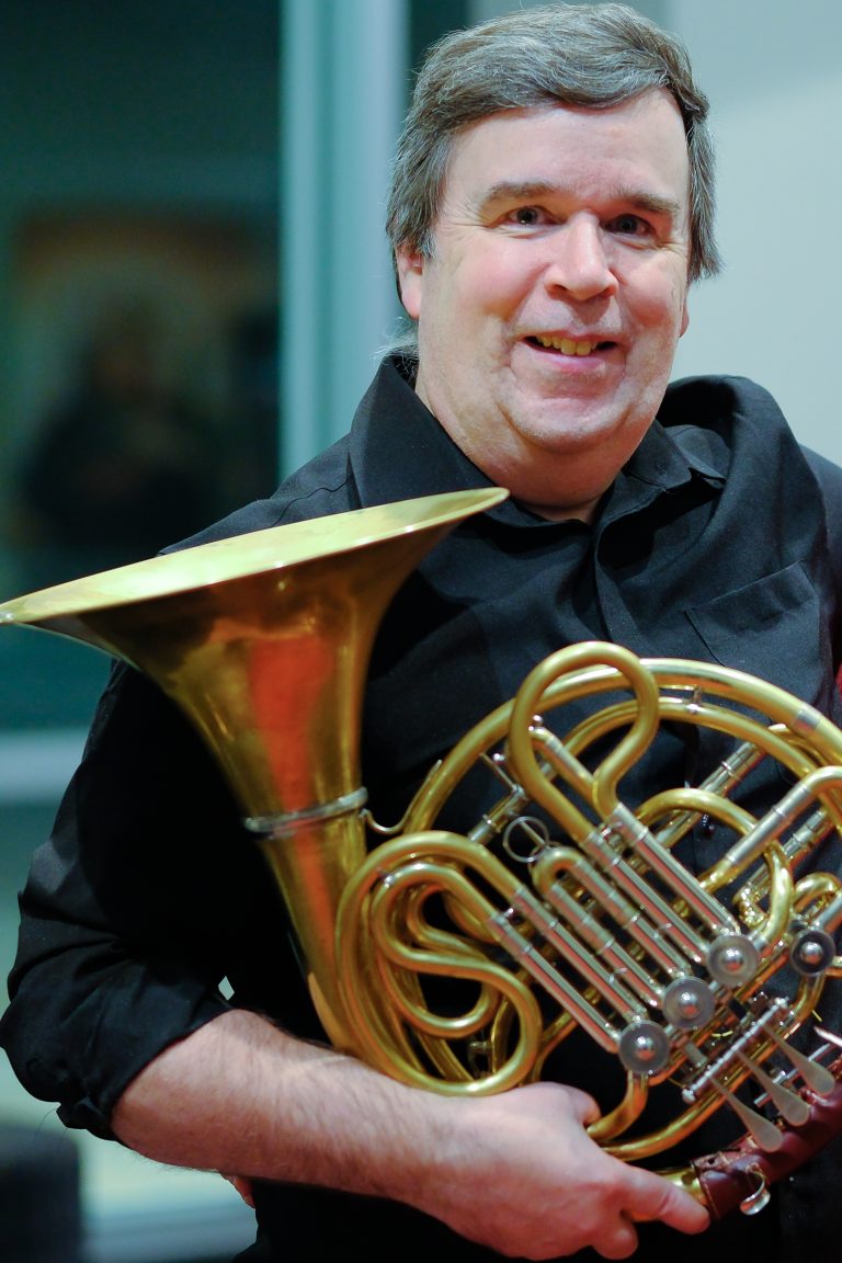 Jean-François Pagé au cœur de la mission de l’Harmonie Laval Le membre de l’Harmonie Laval Jean-François Pagé est le récipiendaire du prix de bénévole de l’année de la Fédération des harmonies et des orchestres symphoniques du Québec. (Photo gracieuseté - Pierre Langlois)