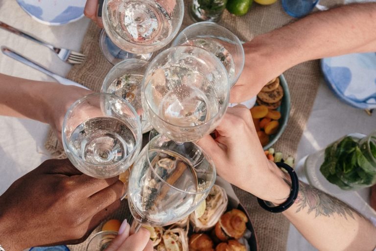 Le Défi 28 Jours sans alcool débute plus tôt à Laval en 2026 Le Défi 28 Jours sans alcool de la Fondation Jean Lapointe est devenu une tradition au lendemain des Fêtes. (Photo gracieuseté - Pexel)