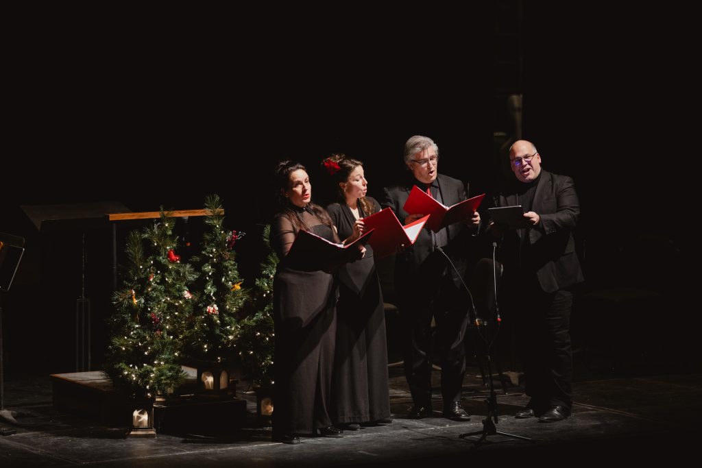 Dans l’ordre habituel: Mariane, Rachel, Laurent et Julien Patenaude. (Photo gracieuseté - Gabriel Fournier)
