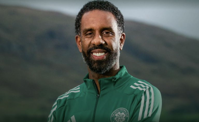 Wilfried Nancy dans l'uniforme du Celtic de Glasgow. (Capture d'écran - Site web du Celtic de Glasgow)