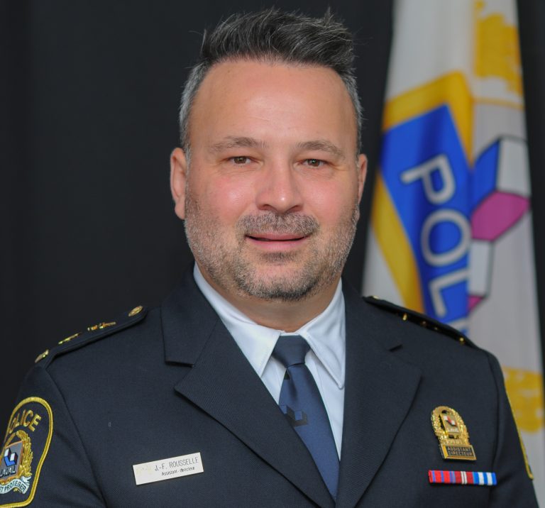 Jean-François Rousselle chef intérimaire de la police de Laval Jean-François Rousselle assurera l’intérim à la direction du Service de police de Laval. (Photo gracieuseté – Ville de Laval)