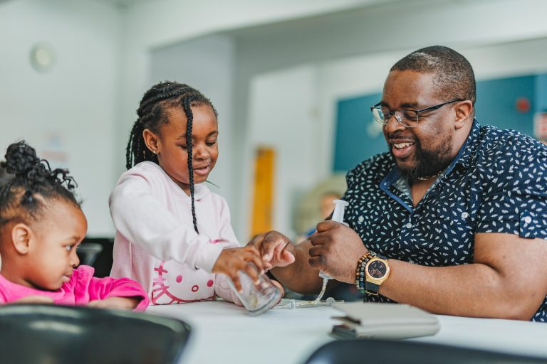 Nombreuses activités gratuites à Laval pour le temps des Fêtes La Ville de Laval offre une vaste programmation d’activités gratuites pour les vacances des Fêtes cette année. (Photo gracieuseté – Simon Laroche)