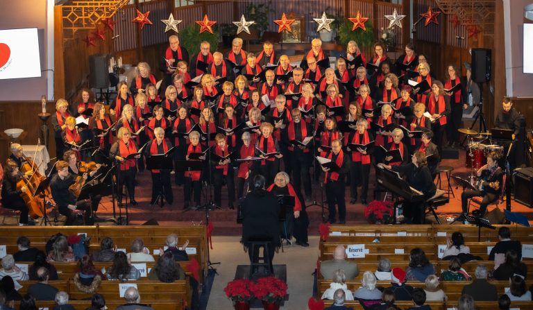 Fondé en 1972, le Chœur Ste-Dorothée a donné le ton à la période des Fêtes le 7 décembre dernier, en présentant son traditionnel concert de Noël à l’église Sainte-Dorothée.