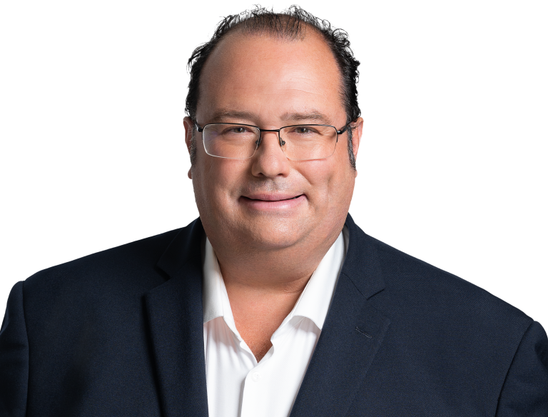 Pierre Brabant reprend la présidence du Comité de toponymie Pierre Brabant, élu représentant le district de Vimont au conseil municipal.