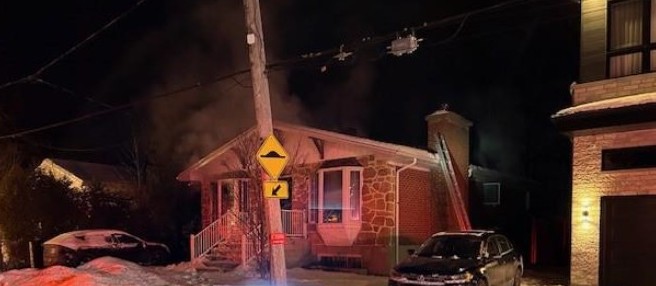 Les pompiers de Laval ont maîtrisé ce premier feu de cuisine de l’année 2026, survenu sur la 7e Avenue, à Laval-Ouest, en à peine une dizaine de minutes. (Photo gracieuseté)