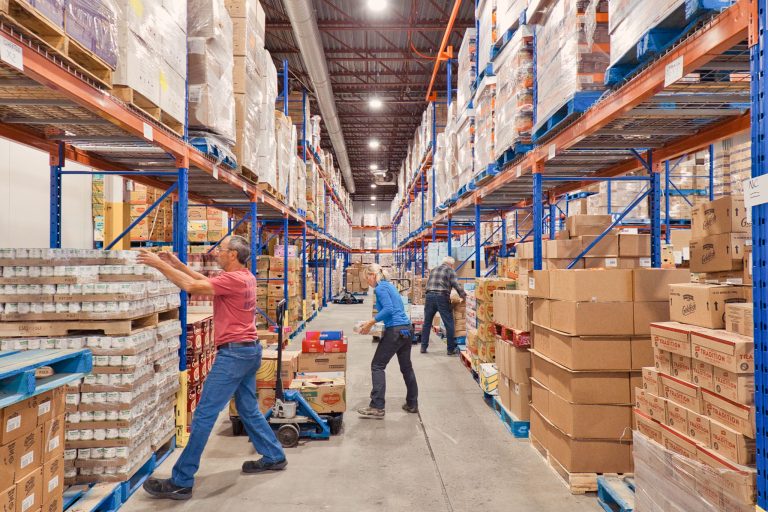 Le Centre de bénévolat et Moisson Laval a soutenu près de 60 000 personnes l’année dernière. (Photo gracieuseté)