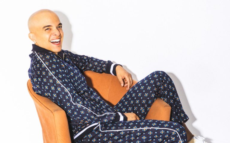 Le comédien lavallois Rachid Badouri propose pour la première fois un spectacle en anglais, intitulé The Tale of the Syrian Dragon («Le conte du dragon syrien»). La représentation aura lieu le vendredi 20 février au Théâtre des Muses de la Maison des arts de Laval. (Photo gracieuseté)