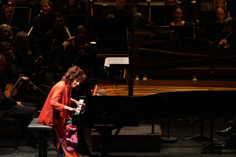 Outre ces performances lavalloises, Lorraine Desmarais sera d’un concert Hommage à Michel Legrand au Théâtre Alphonse-Desjardins, à Repentigny, au mois d’avril.  (Photo gracieuseté - Annie Diotte)