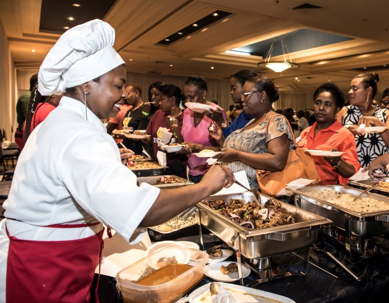 La Journée de la cuisine haïtienne tenue à Laval, le vendredi 22 mai, porte une ambition et une conviction fortes: celle que la gastronomie peut rassembler, inspirer et créer des ponts durables entre les cultures. (Photo gracieuseté - Jim Logo)