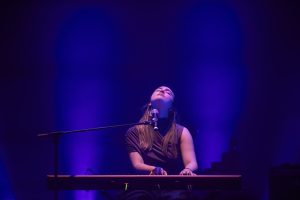 Maxine Piché raconte qu’elle aime particulièrement collaborer avec d’autres musiciens. (Crédit photo - Olivier Savoie Campeau)