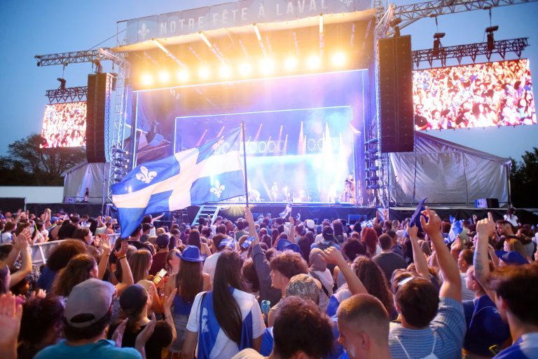 Depuis quelques années, Laval a pris l’habitude de convier une multitude d’artistes de tous acabits afin de créer une spectacle unique pour célébrer la Fête nationale. (Photo gracieuseté – Vincent Girard)