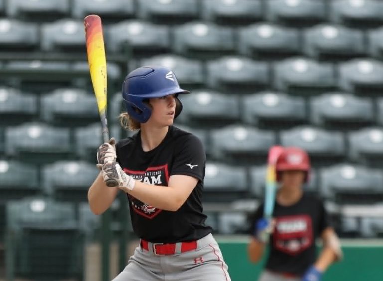 Camille Proulx participe à la Coupe du monde féminine de baseball Camille Proulx avec l'équipe nationale canadienne. (Photo gracieuseté - Darryl Gershman)