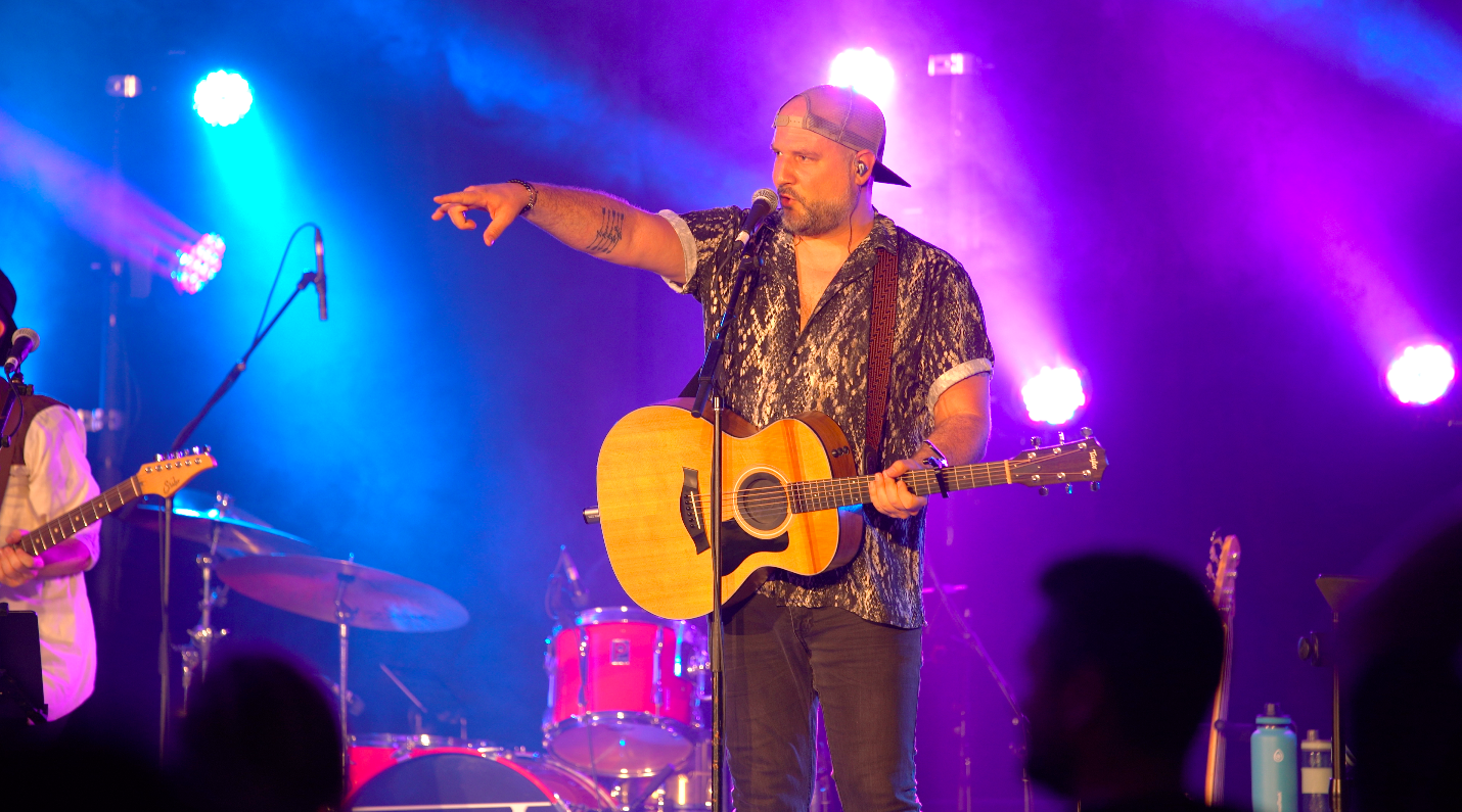 Steph Morin en spectacle. (Photo gracieuseté)