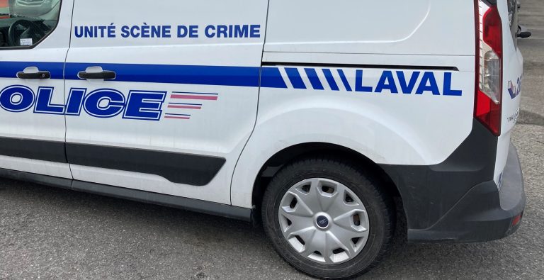 Coups de feu vers une maison de l’ouest de Laval La police de Laval débute son enquête liée à des coups de feu ayant atteint une maison unifamiliale située à Sainte-Dorothée, non loin des rives de la rivière des Prairies. (Photo 2M.Media – Archives)