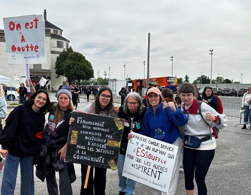 Une partie de la délégation lavalloise à l’action du 15 septembre. (Photo gracieuseté)