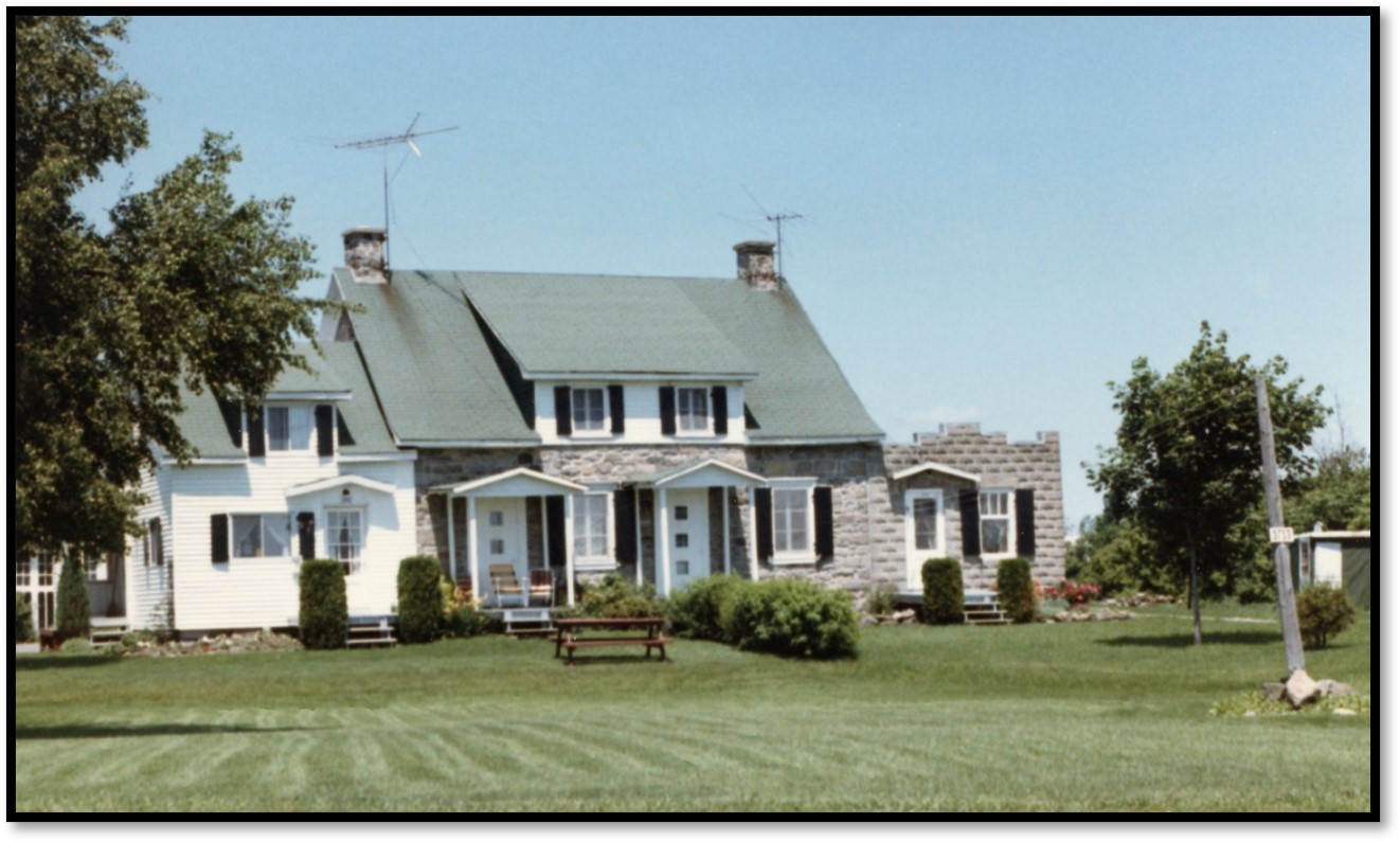 En 1990, la maison était encore bien entretenue. (Photo gracieuseté Richard Verdon)