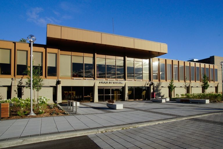 «Le développement économique est une priorité pour nous» – Ville de Laval En matière d’environnement d’affaires, Laval se classe 63e dans la mise en rang de 66 municipalités figurant parmi les plus grandes villes au pays, révèle un rapport de la Fédération canadienne des entreprises indépendantes (FCEI).