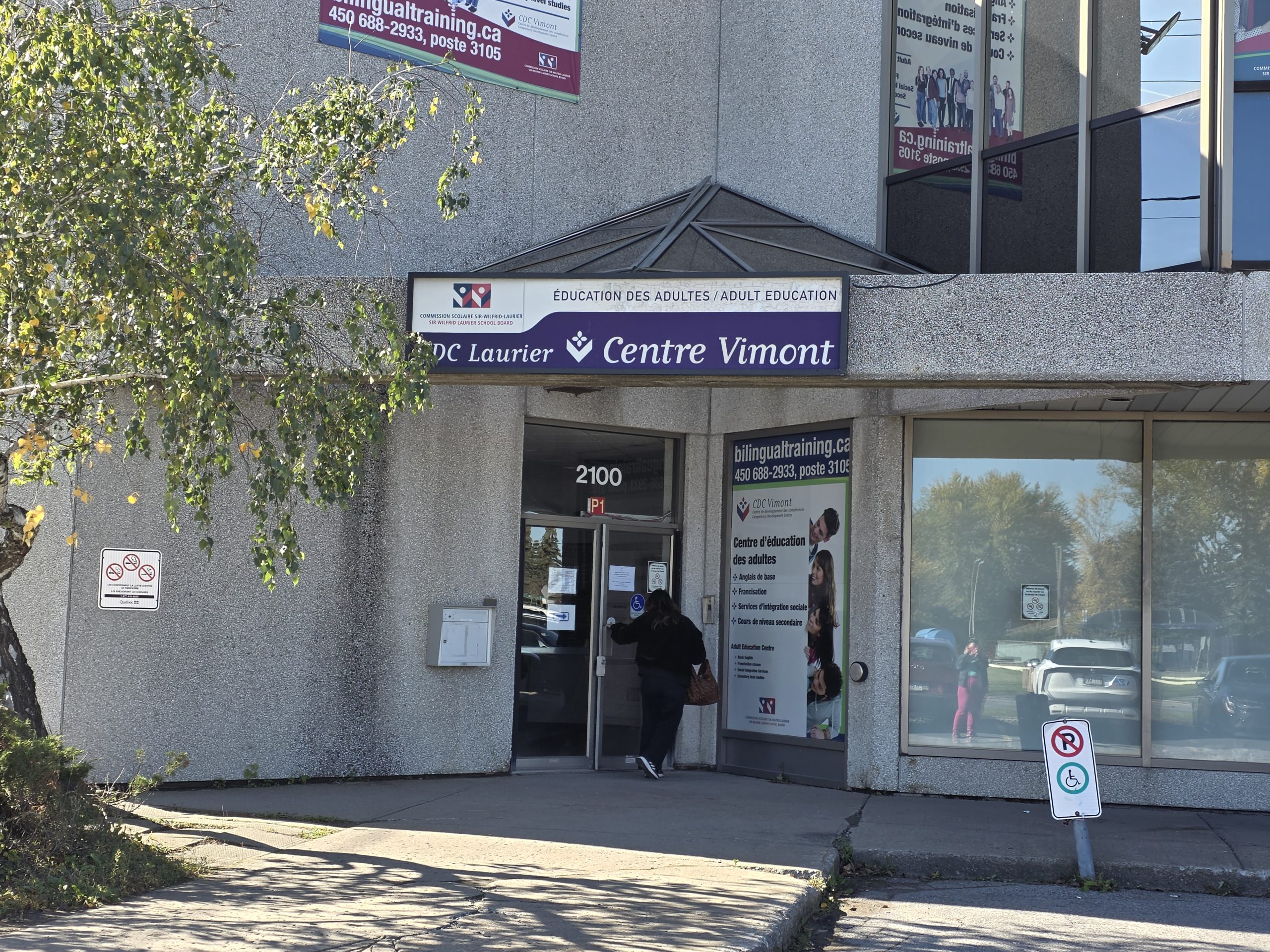 Le CDC Vimont sert actuellement environ 450 étudiant.e.s dans un local dont la superficie est de 19 737 pieds carrés, tandis que la population étudiante de Pheonix est composée d’environ 50 élèves de secondaire 3, 4 et 5 évoluant dans un bâtiment de 22 800 pieds carrés. (Photo 2M.Media – Corinne Prince)