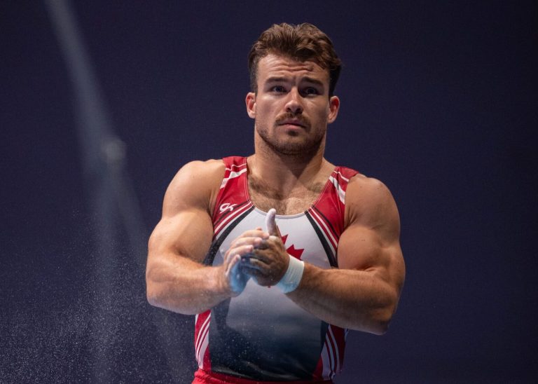 William Émard lors d'une compétition. (Photo gracieuseté - Gymnastique Québec / Sportcom)